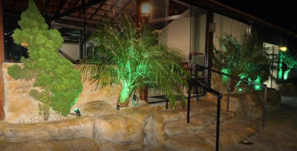 Bon Vivant 2* Cabo Frio
